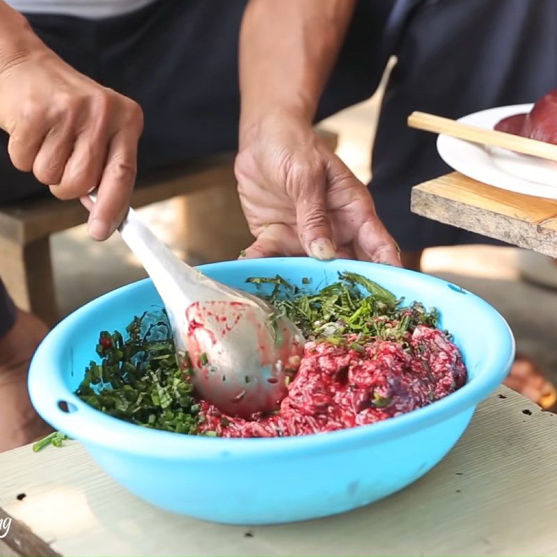 Step 5 Mix pork sausage in Northern porridge