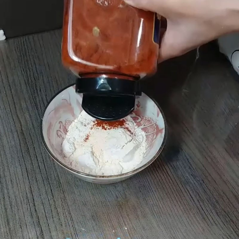Step 2 Mixing Marinade Spices for Crispy Fried Squid in Air Fryer