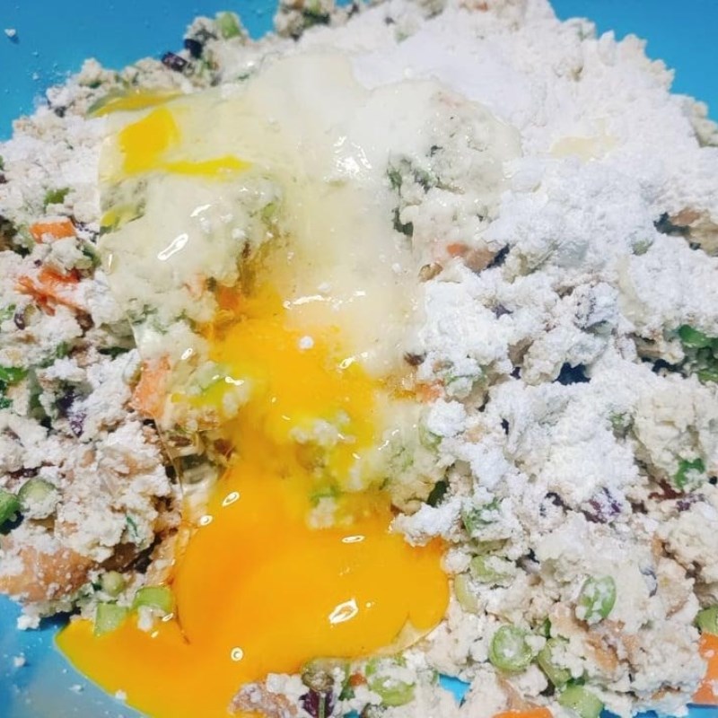 Step 2 Mixing the mixture Vegetarian tofu cake with vegetables