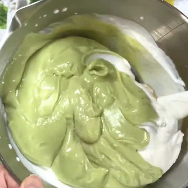 Step 4 Mix the Butter Mixture with Whipping Cream Yogurt Butter Cream