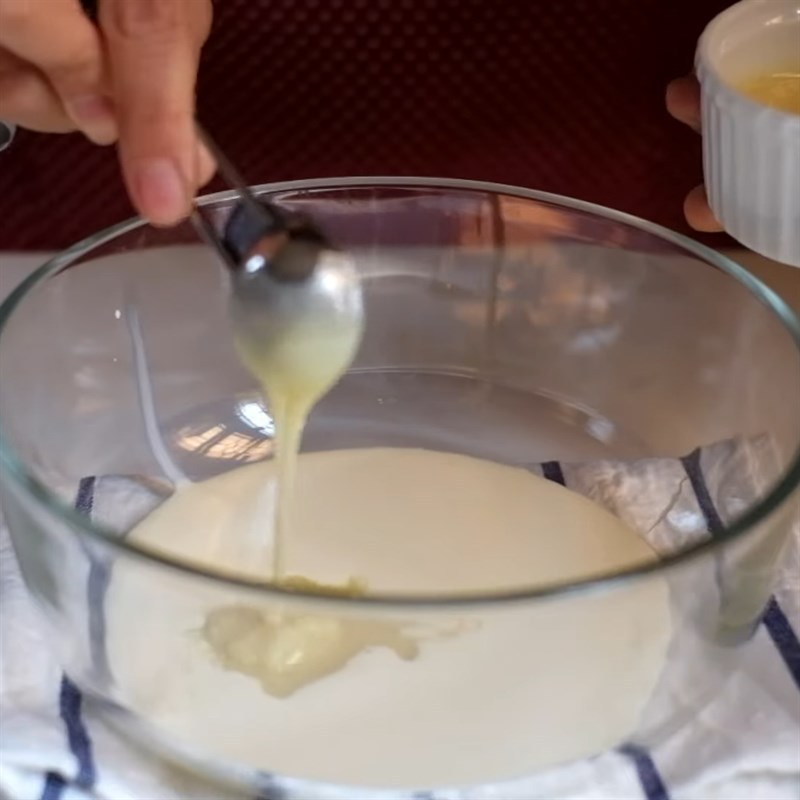 Step 2 Mix the cream mixture Oreo ice cream bars