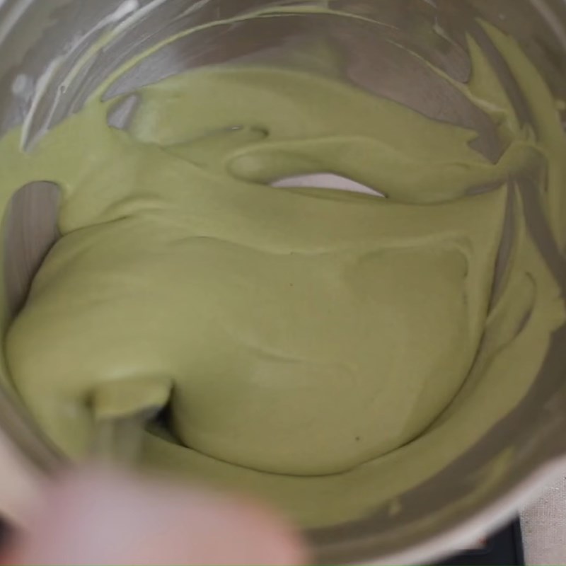 Step 6 Mixing the mousse mixture Green tea mousse