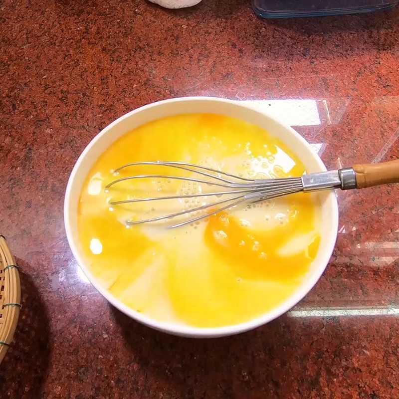 Step 1 Mix the Egg Mixture for Egg Tofu