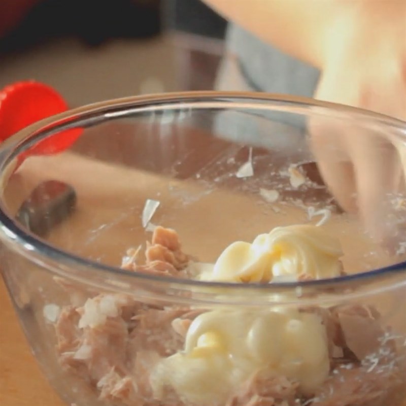 Step 2 Mix the Filling for Tuna Cheese Sandwich