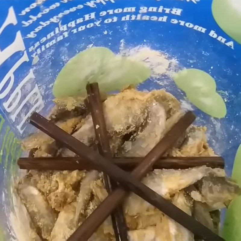 Step 3 Mix fish sauce