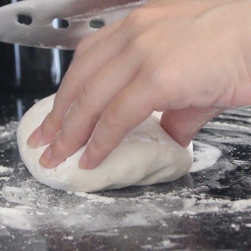 Step 5 Mixing and kneading dough Nghệ An noodle soup with pork bones