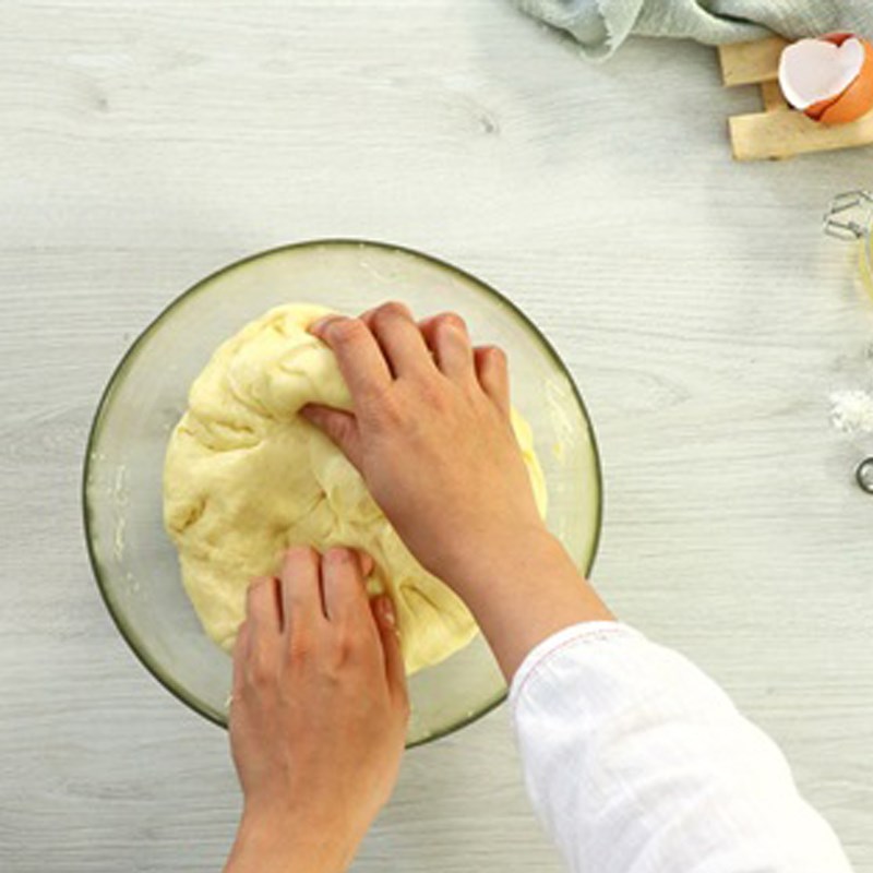 Step 3 Proofing the dough for sausage roll bread