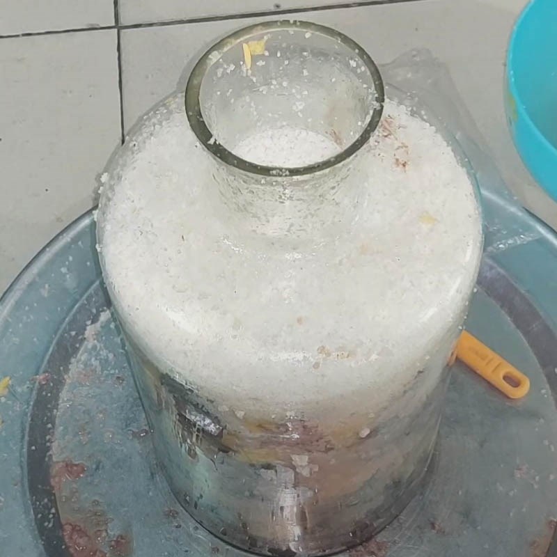 Step 4 Fermenting fish sauce Mackerel fish sauce