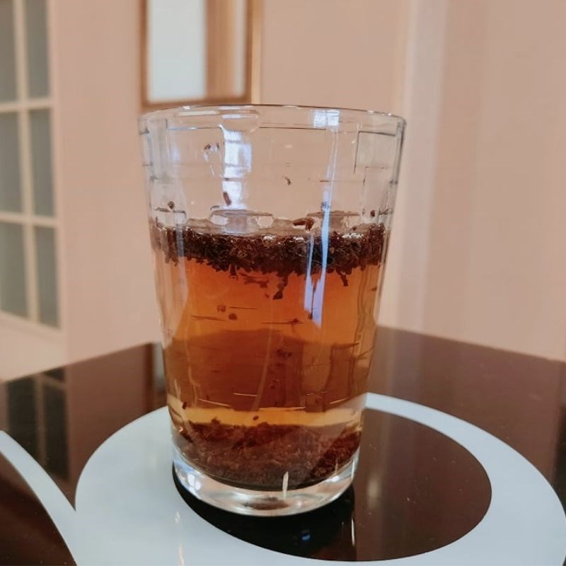 Step 1 Steep the tea for hot peach tea