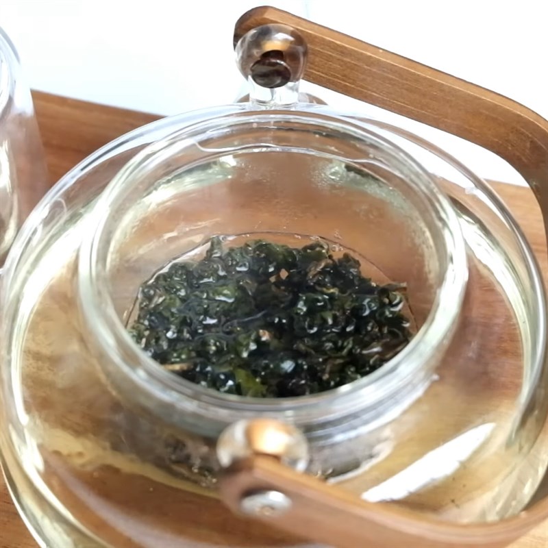 Step 3 Brewing Oolong Tea Red Artichoke Flower Passion Fruit Tea