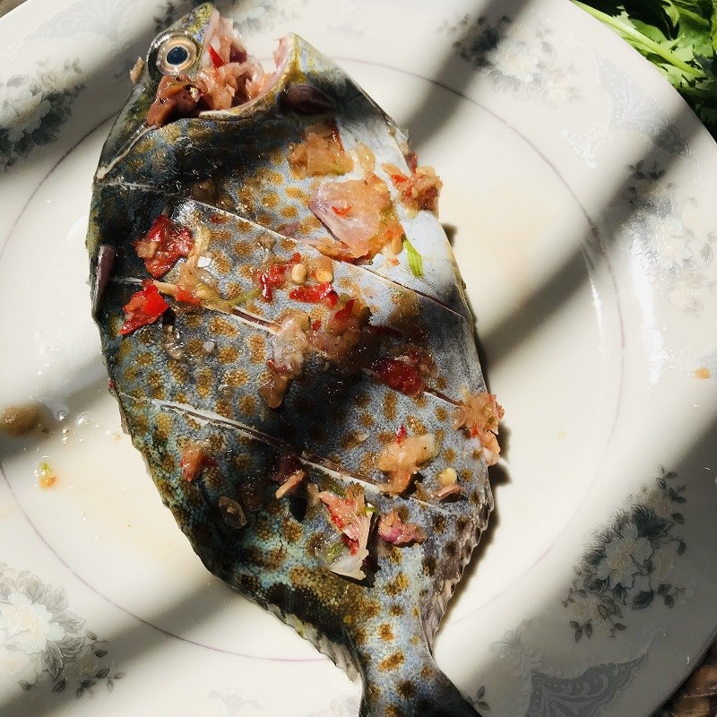 Step 2 Marinate fish Steamed flatfish with mushrooms