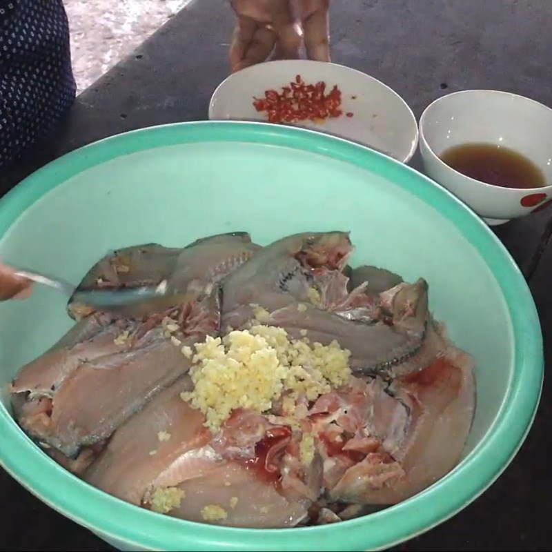 Step 3 Marinate the fish Dried tilapia