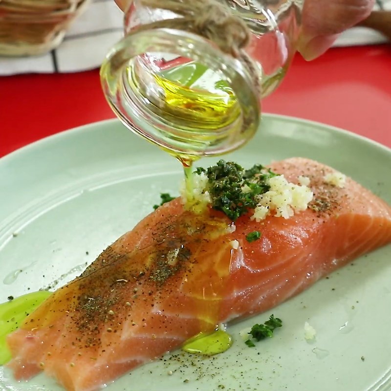 Step 2 Marinating salmon Salad salmon oil vinegar