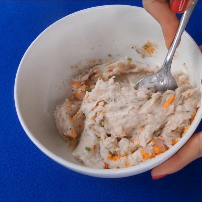 Step 2 Marinate the fish cake Fish cake wrapped with soft-boiled egg