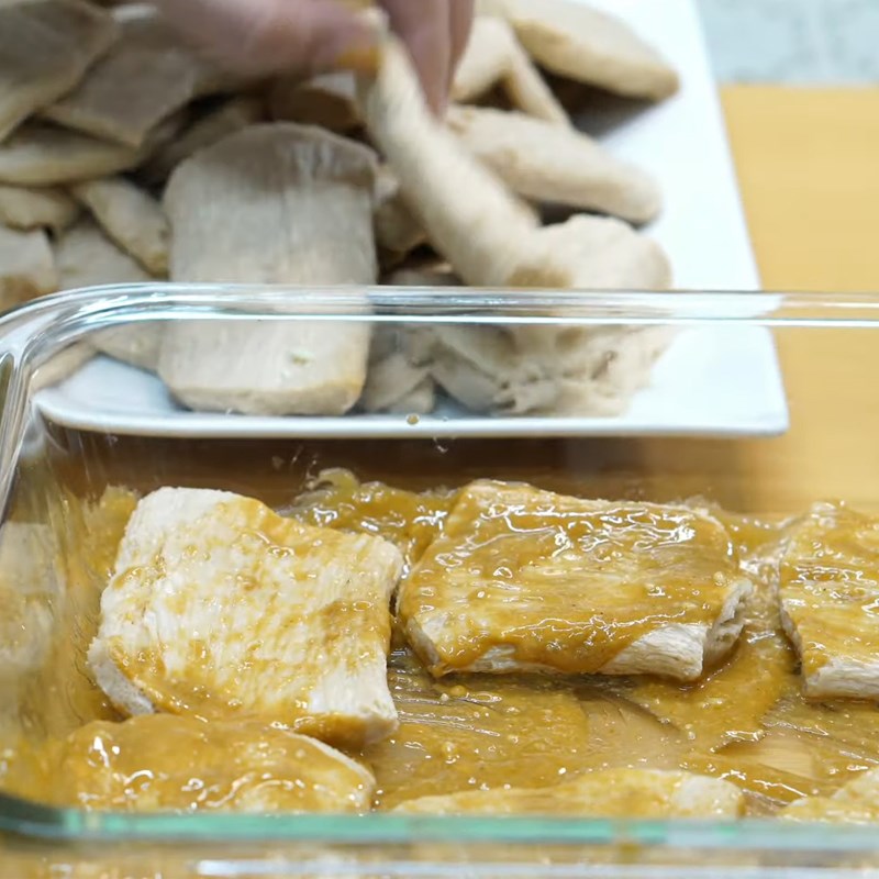 Step 2 Marinate the vegan ribs for Dried Tra Fish (Vegan Fried Fish)