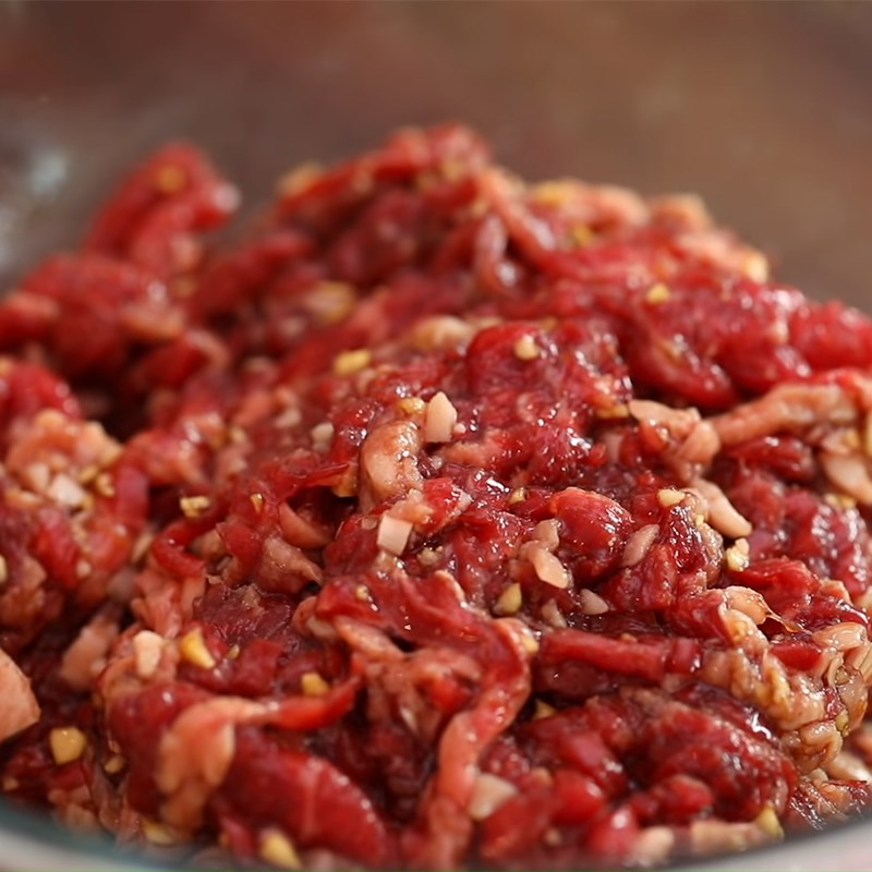 Step 3 Marinate the Korean Beef Hotpot
