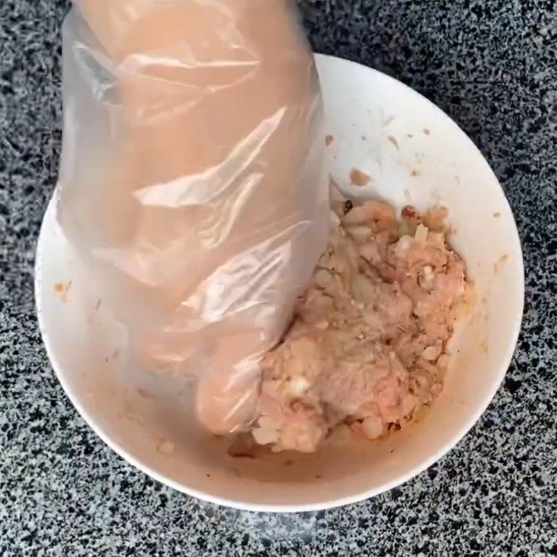 Step 1 Marinate the Meat Savory Tart Using an Air Fryer