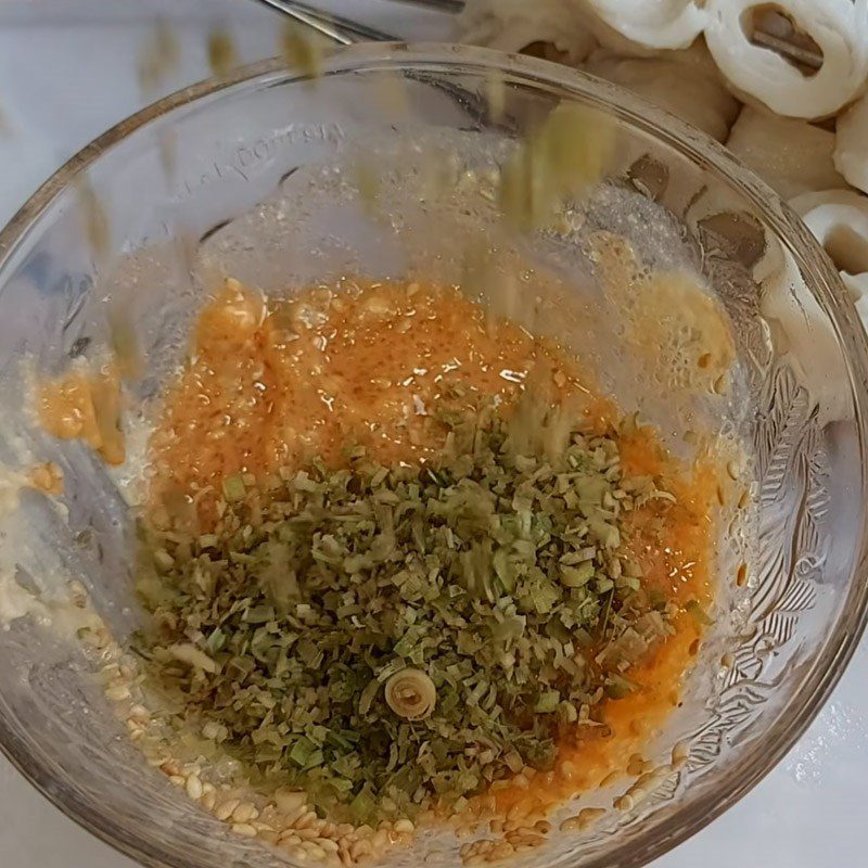 Step 2 Make the sauce for grilled mì căn