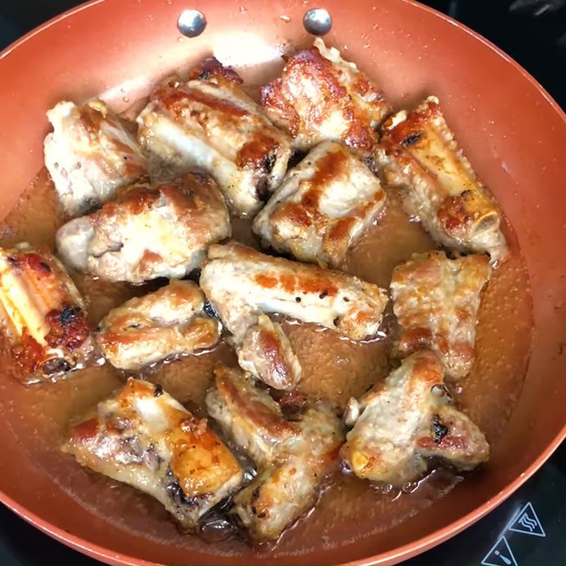 Step 3 Marinate and fry the ribs Sweet and sour ribs