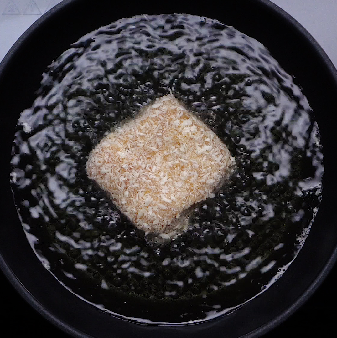 Step 3 Fry the cheese chicken for Chicken Cheese Hamburger