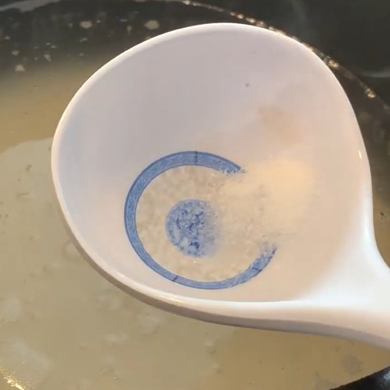 Step 1 Wash the rice and cook the porridge Central Vietnam Rice Porridge