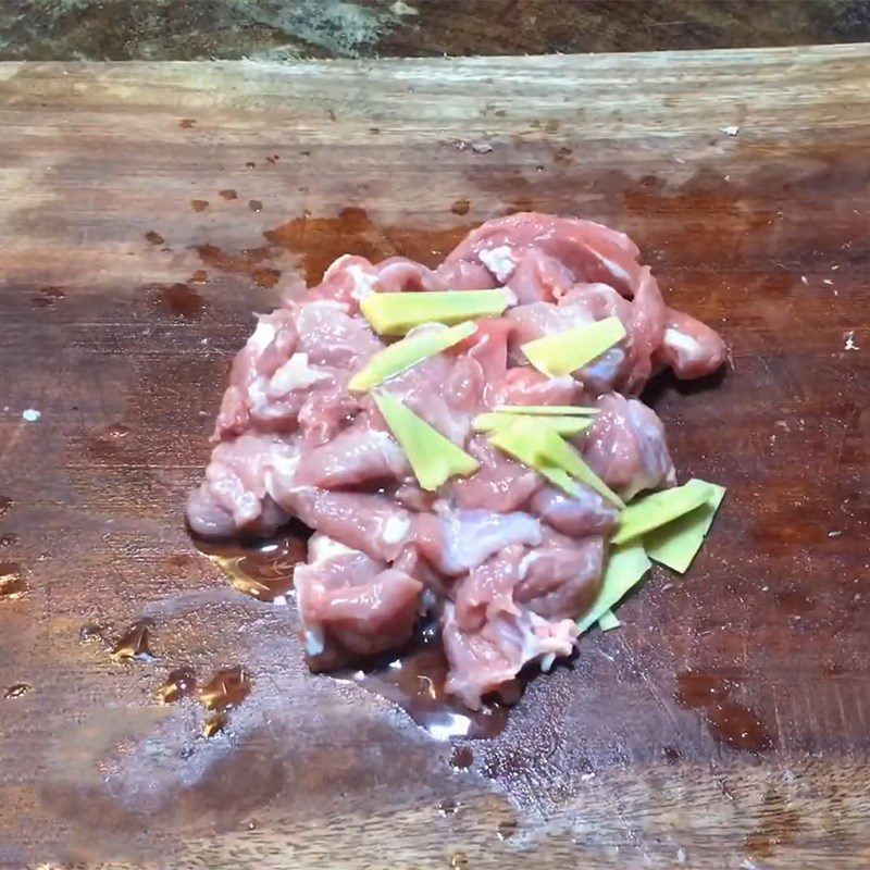 Step 1 Prepare and grind goat meat Goat Meat Porridge with Taro and Mustard Greens