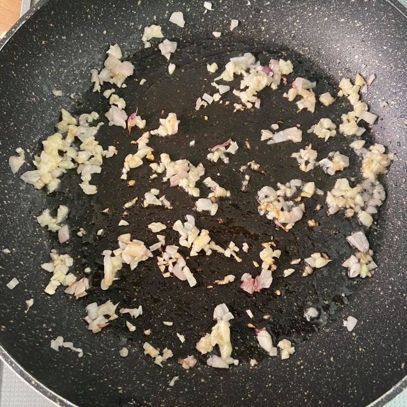 Step 2 Stir-fried gourd with dried shrimp Stir-fried gourd with dried shrimp