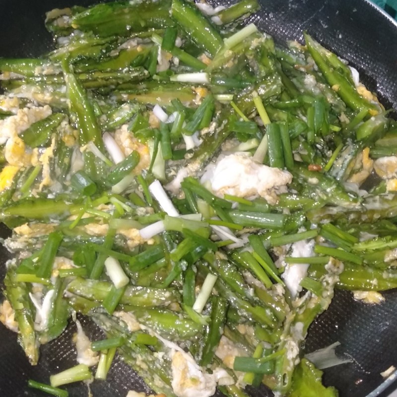 Step 2 Stir-fry winged beans with eggs Stir-fried winged beans with eggs