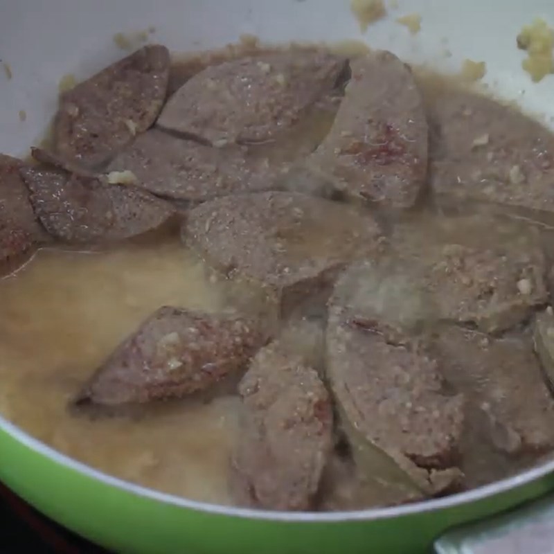 Step 4 Sautéed Pork Liver Chives Stir-fried Pork Liver