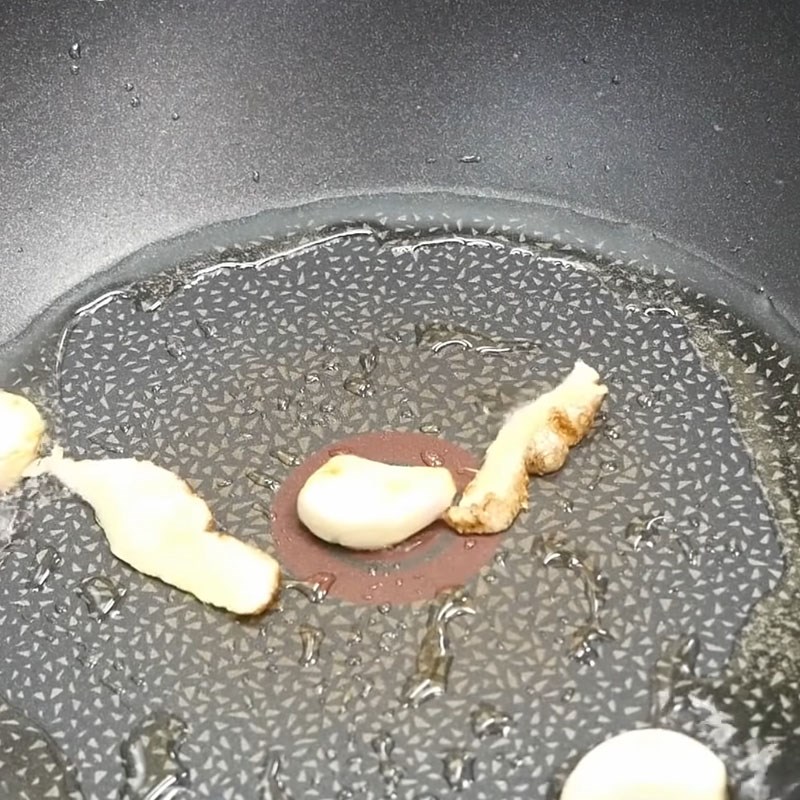 Step 4 Stir-fry the beef intestines Beef intestines braised in an electric pressure cooker