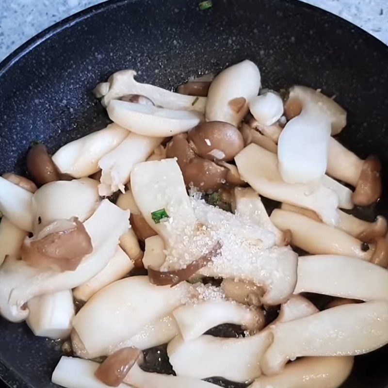 Step 4 Sauté mushrooms Corn soup with mushrooms