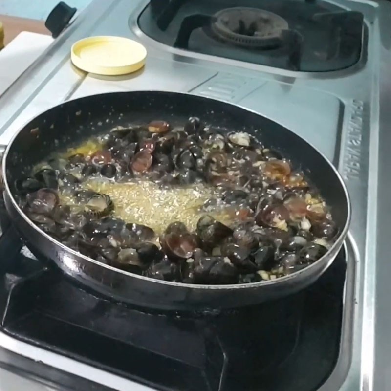 Step 3 Sauté Coconut Snails Coconut snails sautéed in butter