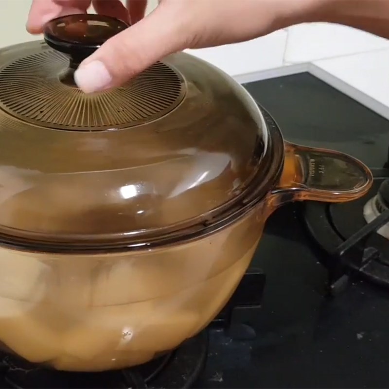 Step 4 Cooking the Soup Korean Beef Radish Soup