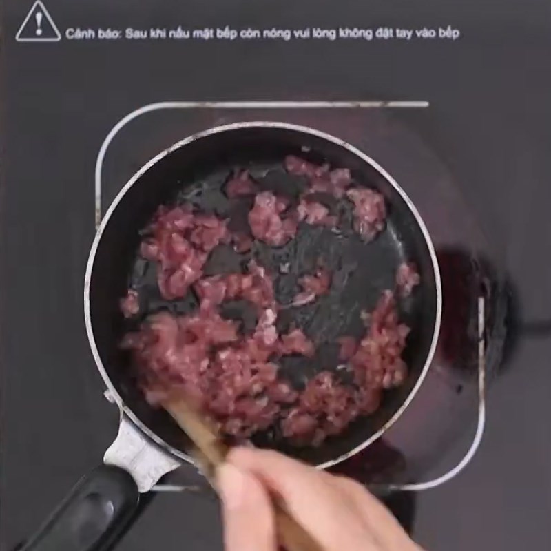 Step 3 Stir-fried pork with white radish porridge