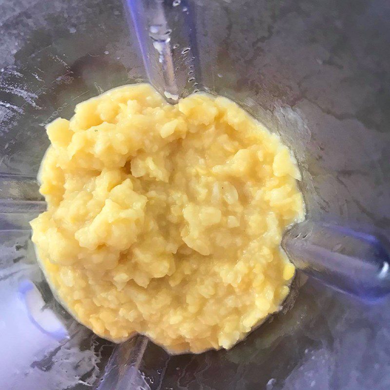 Step 2 Blend the beans with coconut milk Mung bean coconut milk using a blender