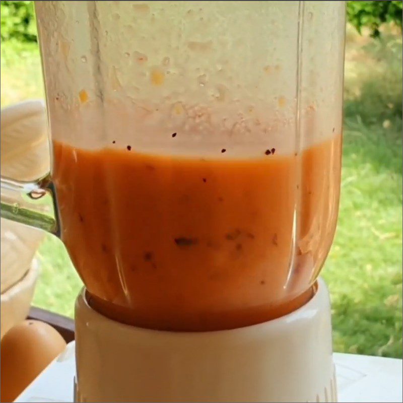 Step 2 Blend the mixture of ingredients for Peach Plum Smoothie