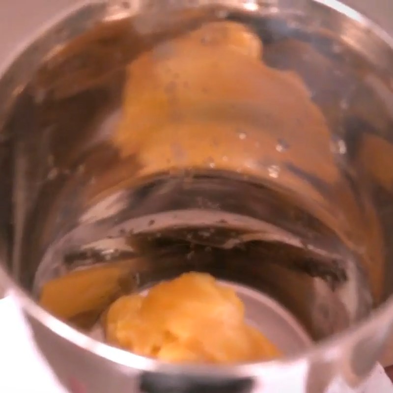 Step 2 Blend jackfruit Jackfruit juice