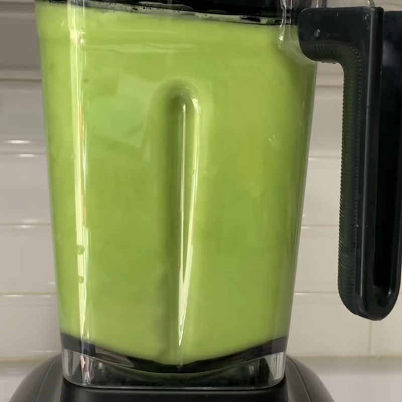 Step 2 Blend guava and cucumber Guava cucumber juice