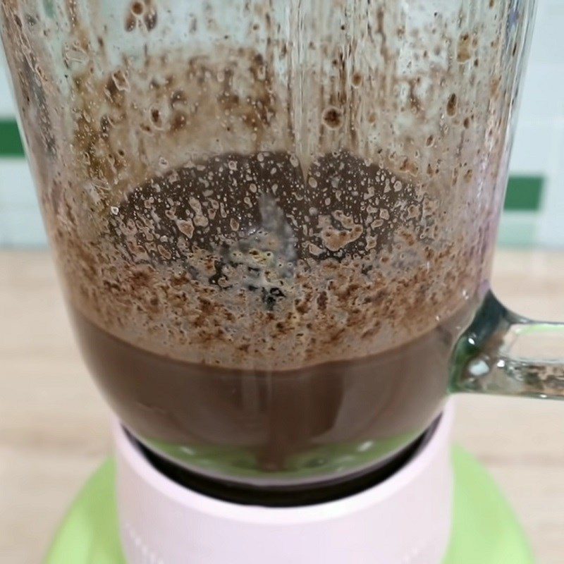 Step 2 Blend Oreos Oreo donuts with cream filling