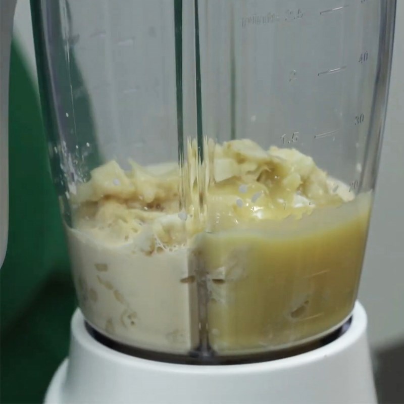 Step 2 Blend the custard apple smoothie
