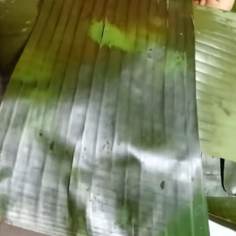 Step 6 Wrapping Leaves for Coconut Filled Cake