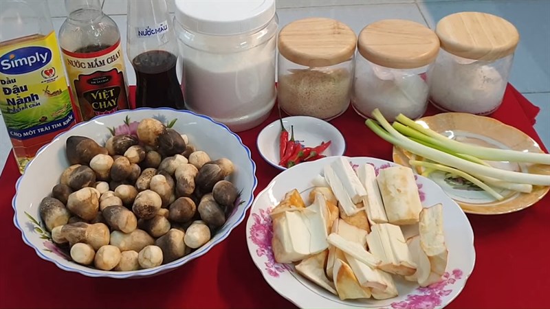 Ingredients for the dish 3 ways to braise coconut heart