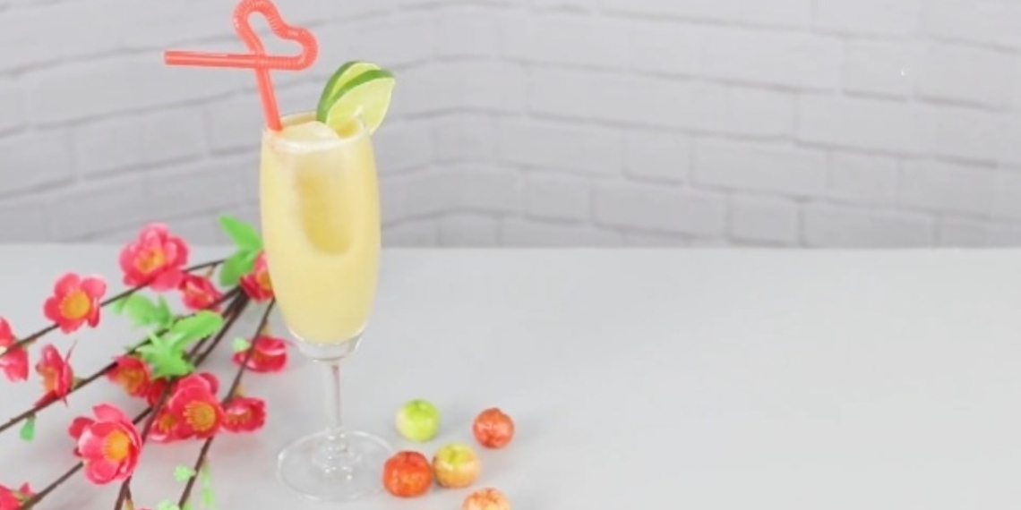 2 ways to make delicious healthy pineapple juice 09915