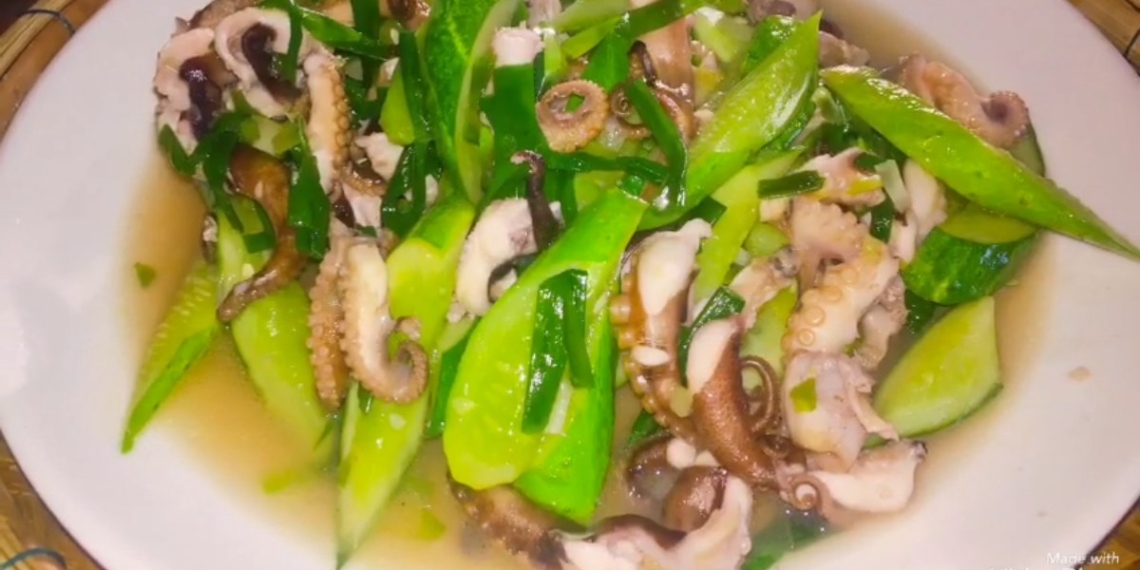 2 ways to make squid stir fried with coconut sauce and sour pineapple delicious 09933