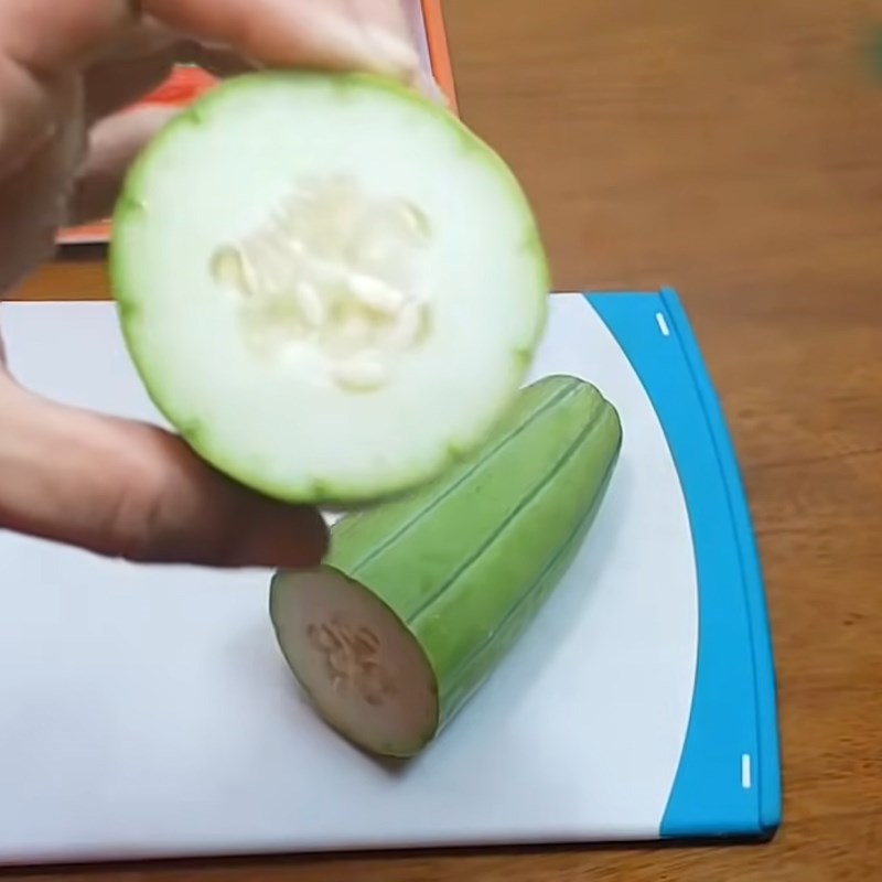 Step 2 Prepare the melon for Western Pickled Melon