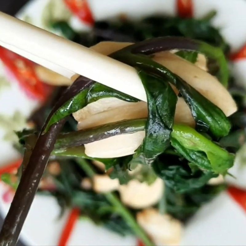 Step 4 Final product Stir-fried vegetables with garlic