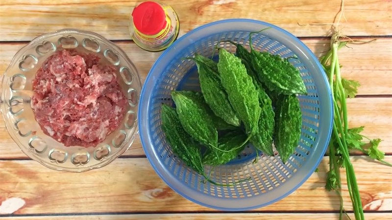 Ingredients for stuffed bitter melon with soy sauce