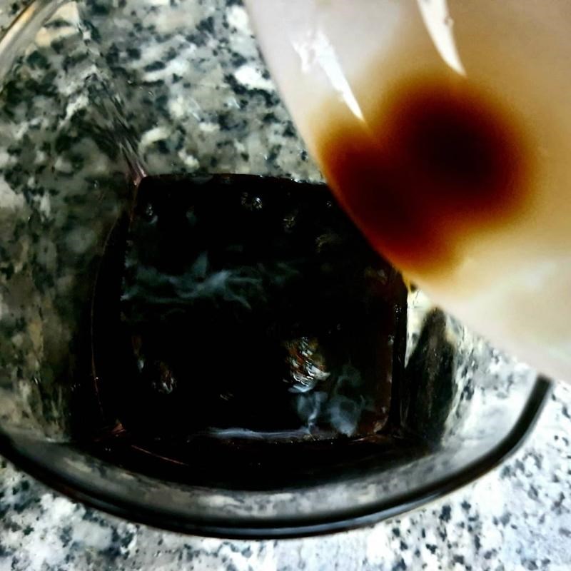 Step 1 Whip coffee Durian coffee