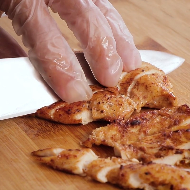 Step 3 Grilling chicken breast Grilled chicken breast with bechamel sauce