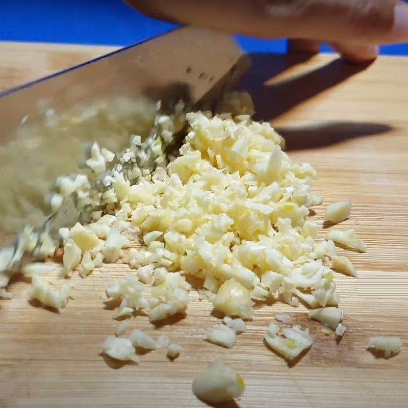 Step 2 Chop and Sauté the Garlic Garlic Butter Straw Mushrooms
